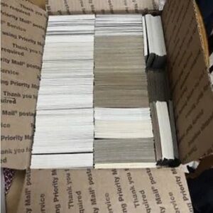 100 CARD LOT MINT NFL/MLB/NBA BINDER COLLECTION LOT HOF/RC/ALL STARS!